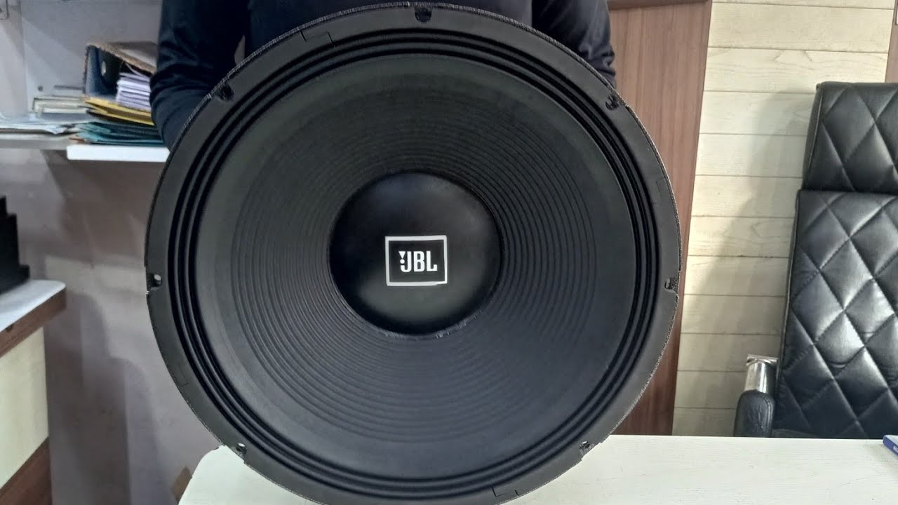 hage Retningslinier loop JBL 18SW 1100 Speaker Unboxing & Price || Jbl 1100 watt bass price || JBL  नाम ही काफी है । 👈😍😱 - YouTube