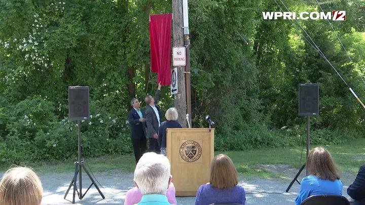 VIDEO NOW: Street named after former Warwick Schoo...