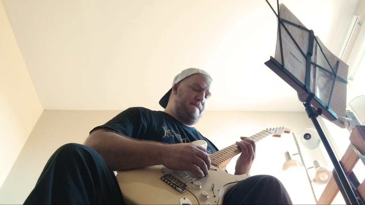 Pink Floyd - Goodbye Blue Sky (1 guitar)