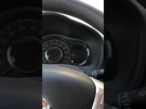 Vidéo: Comment réinitialiser le voyant de contrôle du moteur sur une Nissan Note?