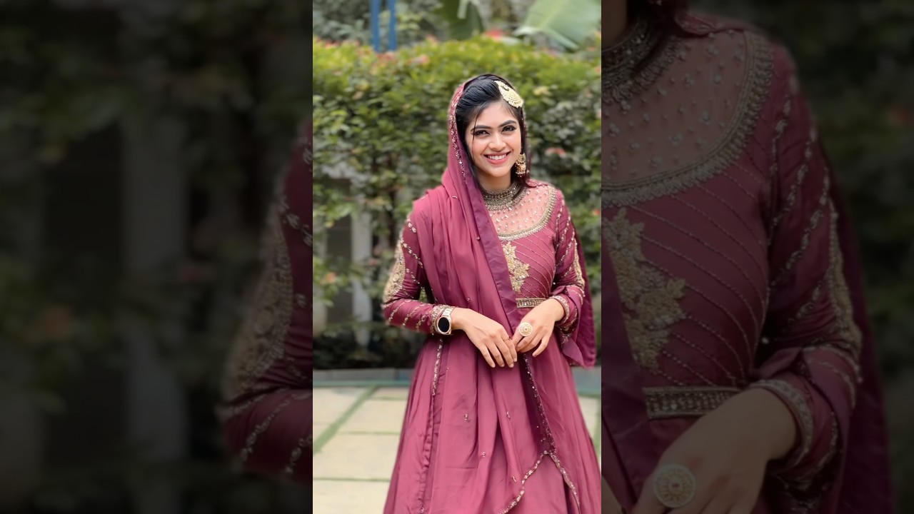 There is always a reason to smile, so find it !                Wearing:@amiqdesigns