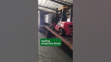 Loading Fencing into a Container #shorts #temporaryfence #fencecompany #chinafactory