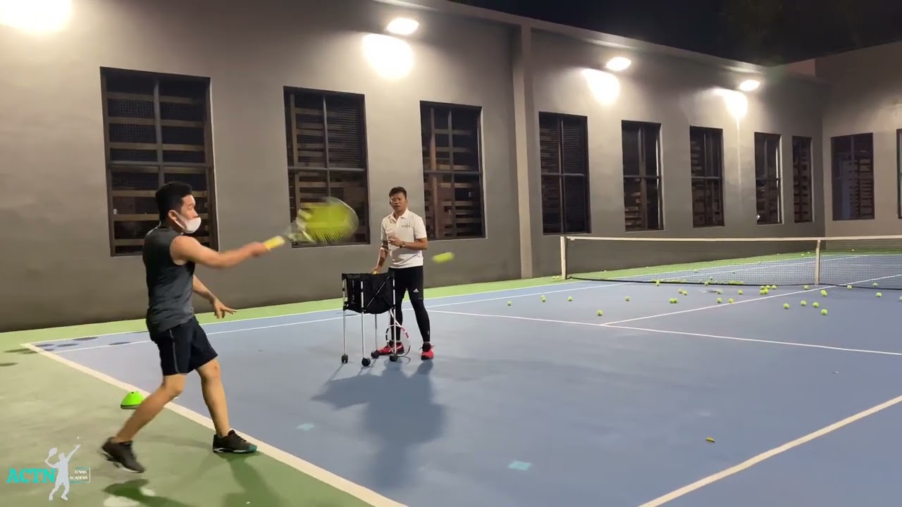 Tennis Lesson For Beginners In D2 - Tennis Coach In D2 - ACTN Tennis Academy In HCMC