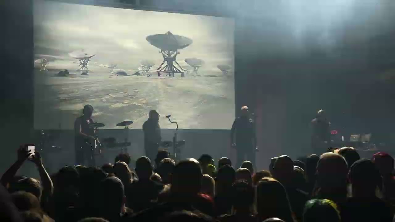 Front 242