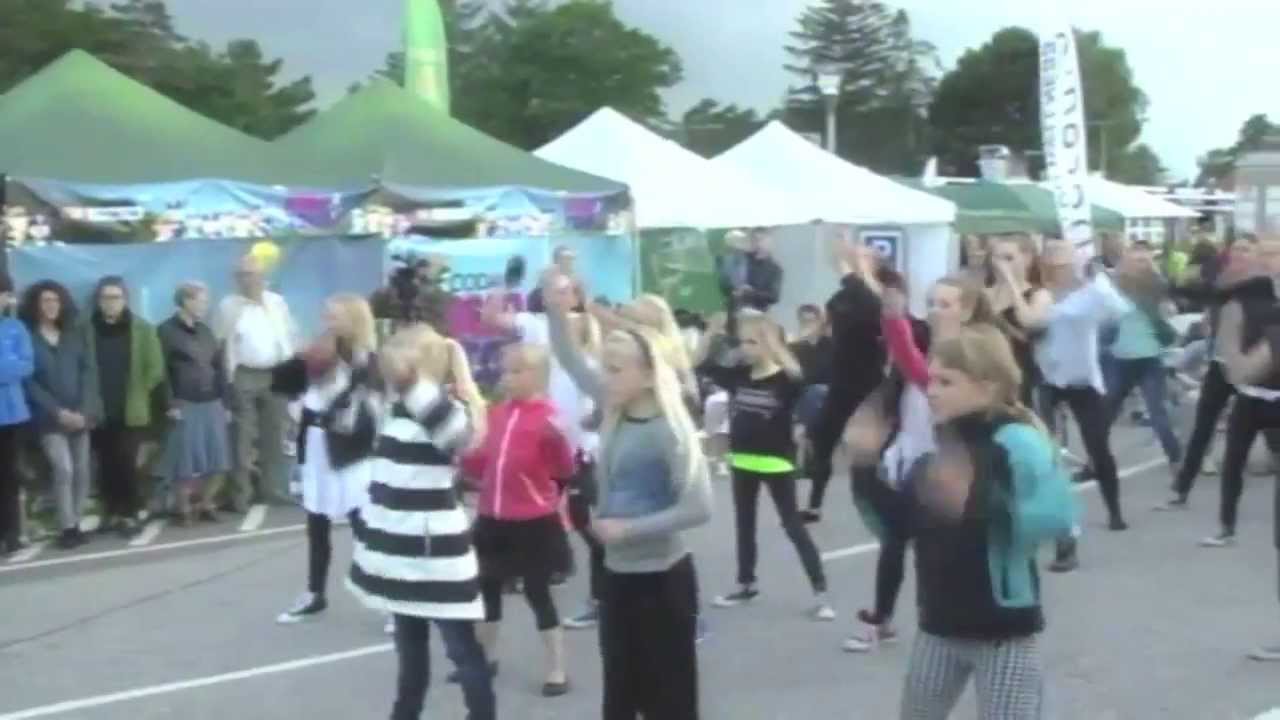 Katrine Bonde Opvisning - Farø Broløb - U16 Landsholdskamp - Lokal TV 17/10 2013