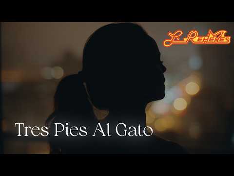 Los Rehenes - "Tres Pies al Gato" (Video Lirico)