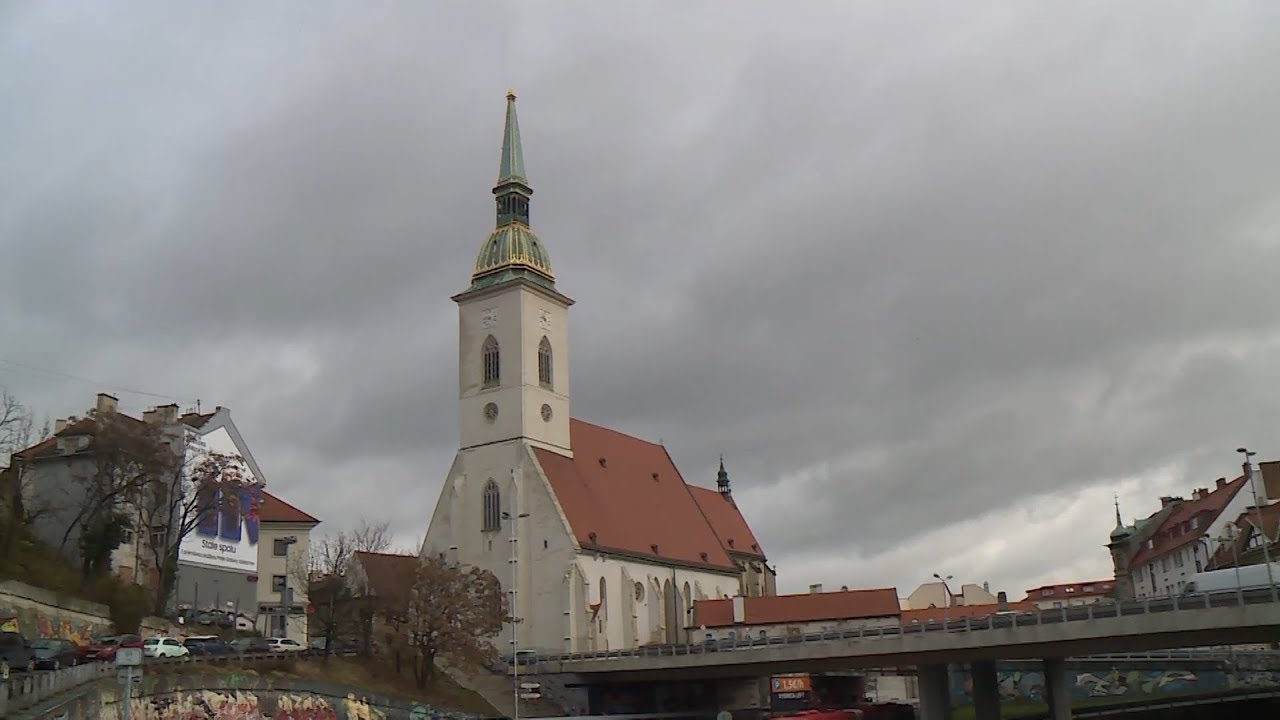Séta a pozsonyi koronázó templomban