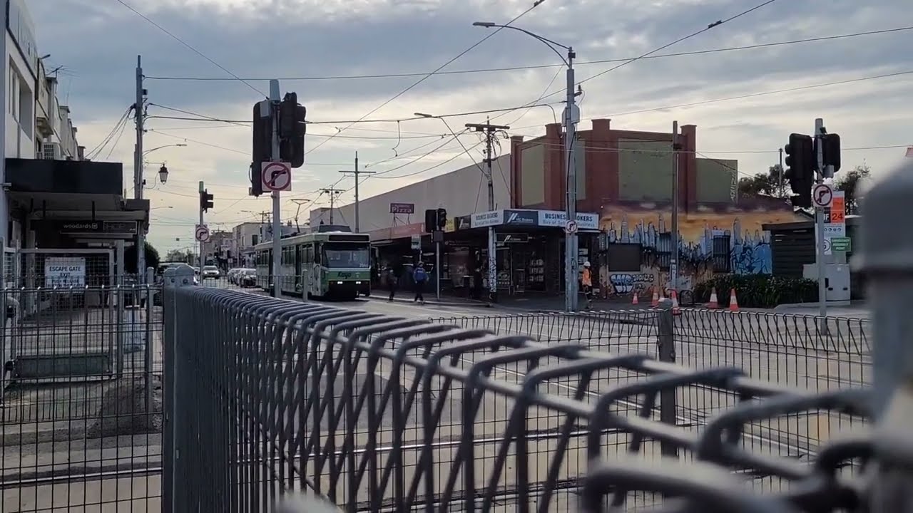 B2 Class tram (2046) departing Glenhuntly Station