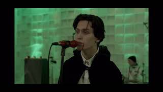 Lilhuddy and Ian Dior performance house of horrors by Travis Barker ￼