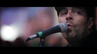 Vecina + Kevin Johansen // Timing