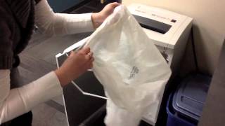Replacing Bag in Shredder