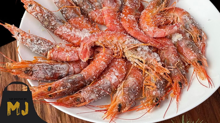 Prawns baked in salt with mayonnaise