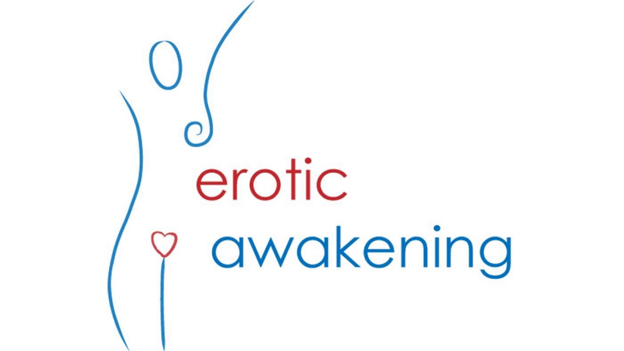 EA437 - Butt stuff, sexy in bed, consent