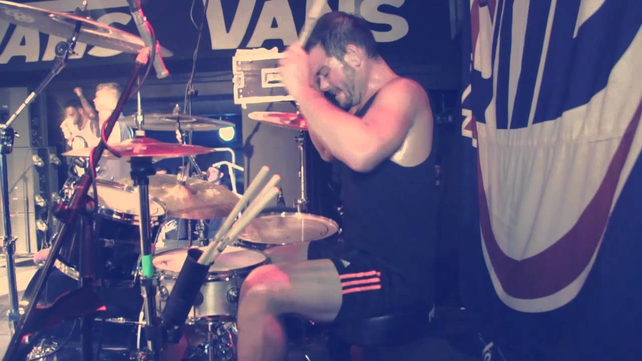 Kyle Profeta with COMEBACK KID in LIsbon Portugal. july 2012