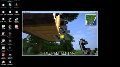 Minecraft Tekkit Part 1: Building A Factory