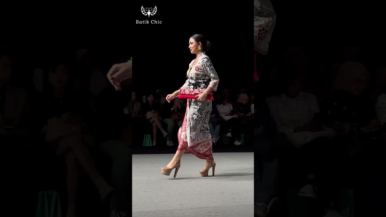 Batik Chic Fashion Show at Spotlight 2024