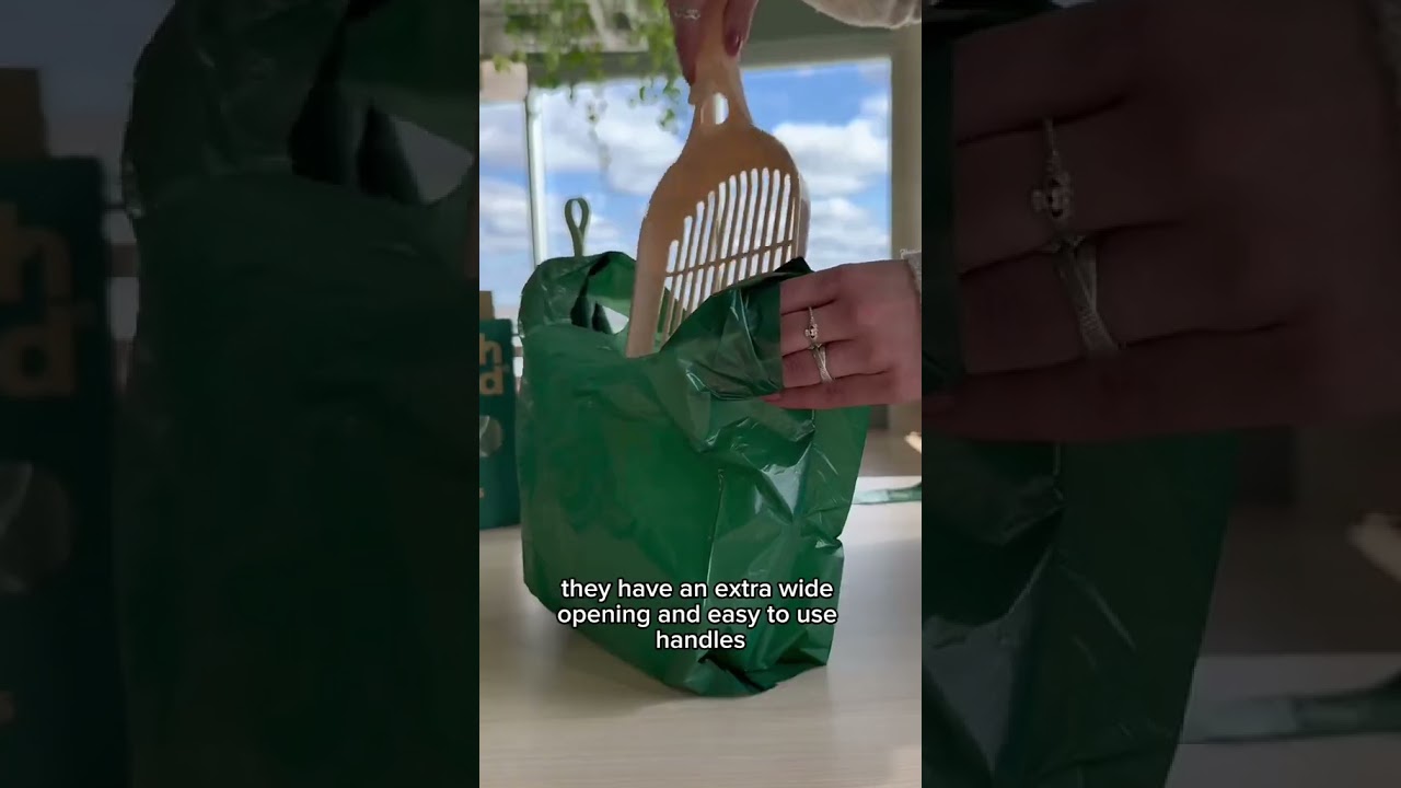 "The #1 Dog Poop Bag You NEED for Easy & Eco-Friendly Cleanup!" 🌎