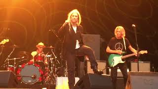 PATTI SMITH and BAND – Wicked Messenger  [2022.07.21, Wien, Arena] screenshot 4