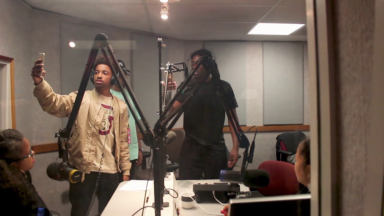 Skeez and Regus Freestyle KPFK 90.7 LA