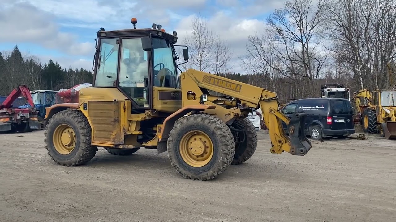 Redskapsbärare Hydrema 900 MPV