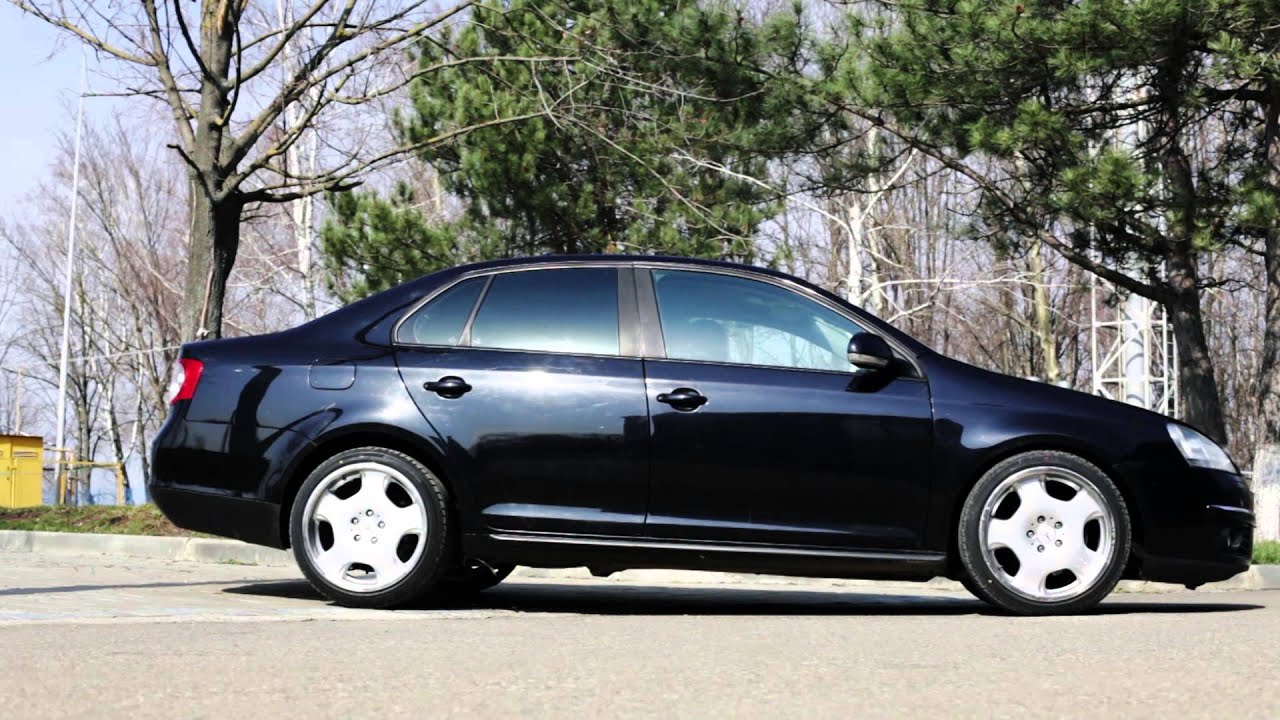vw jetta mkV on air suspension, 18" OZ wheels 2