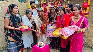 Download Lagu 56 साल बाद, देखिये कैसे सास बहुओं के सामने मनाई शादी का सालगिरह।|Gawar Bhauji Priti Singh Comedy MP3 Download Lagu 56 साल बाद, देखिये कैसे सास बहुओं के सामने मनाई शादी का सालगिरह।|Gawar Bhauji Priti Singh Comedy MP3