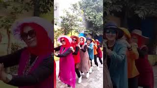 Download Lagu Yang Penting Happy...🥰💃 MP3