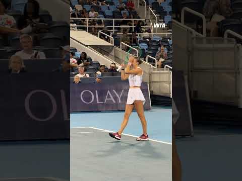 Amanda Anisimova pushes Eala to three sets and secures her place in the Round of 16! #tennis