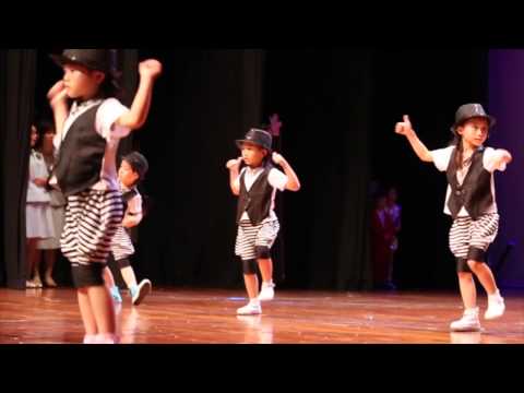 寶血幼稚園 (高班德) 2015 畢業典禮 跳舞