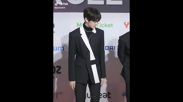 So handsome 😭 I am dead #kpop #gyuvin #zhanghao #zb1 #zerobaseone #viral #taerae #fyp #jiwoong