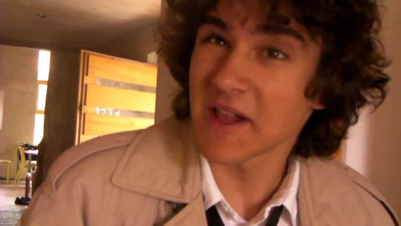 François Pérusse - Columbo: Femme maquillée vélique