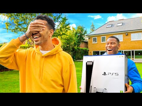 Surprising My Best Friend With A PS5 ft Beta Squad
