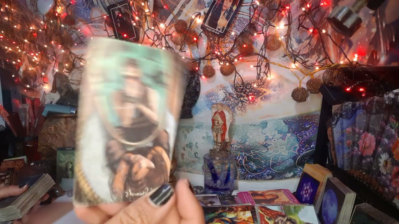 🔮LIBRA  - ALMA GÊMEA  - UM CERTO ALGUÉM NA SUA ENERGIA ESTÁ LOUCO PRA VIR FALAR COM VC‼️MAS TEM MEDO