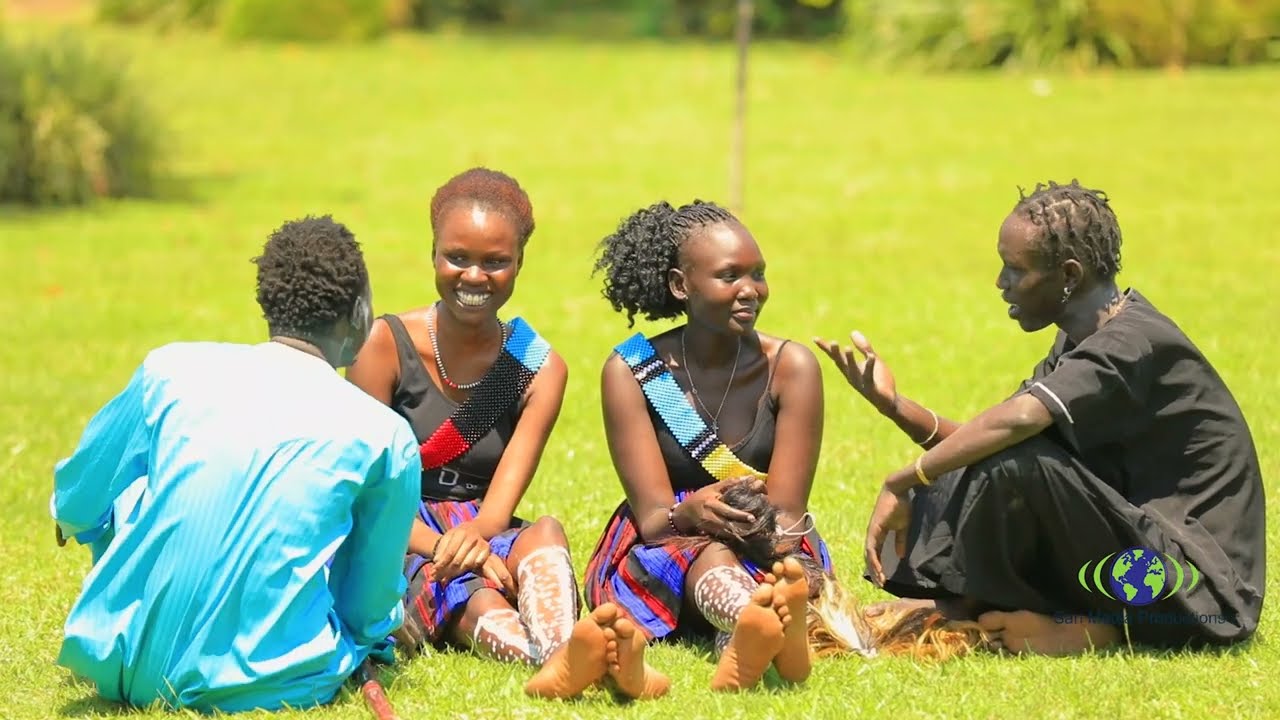 DINKA CULTURAL DANCE IN  KITENDE KAMPALA[LOOR ]