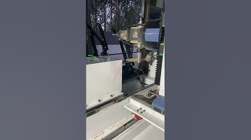 Máy tiện gỗ cnc công nghệ mới gia công sản phẩm 3D 5 trục cấp phôi tự động #shortvideo #shortsviral