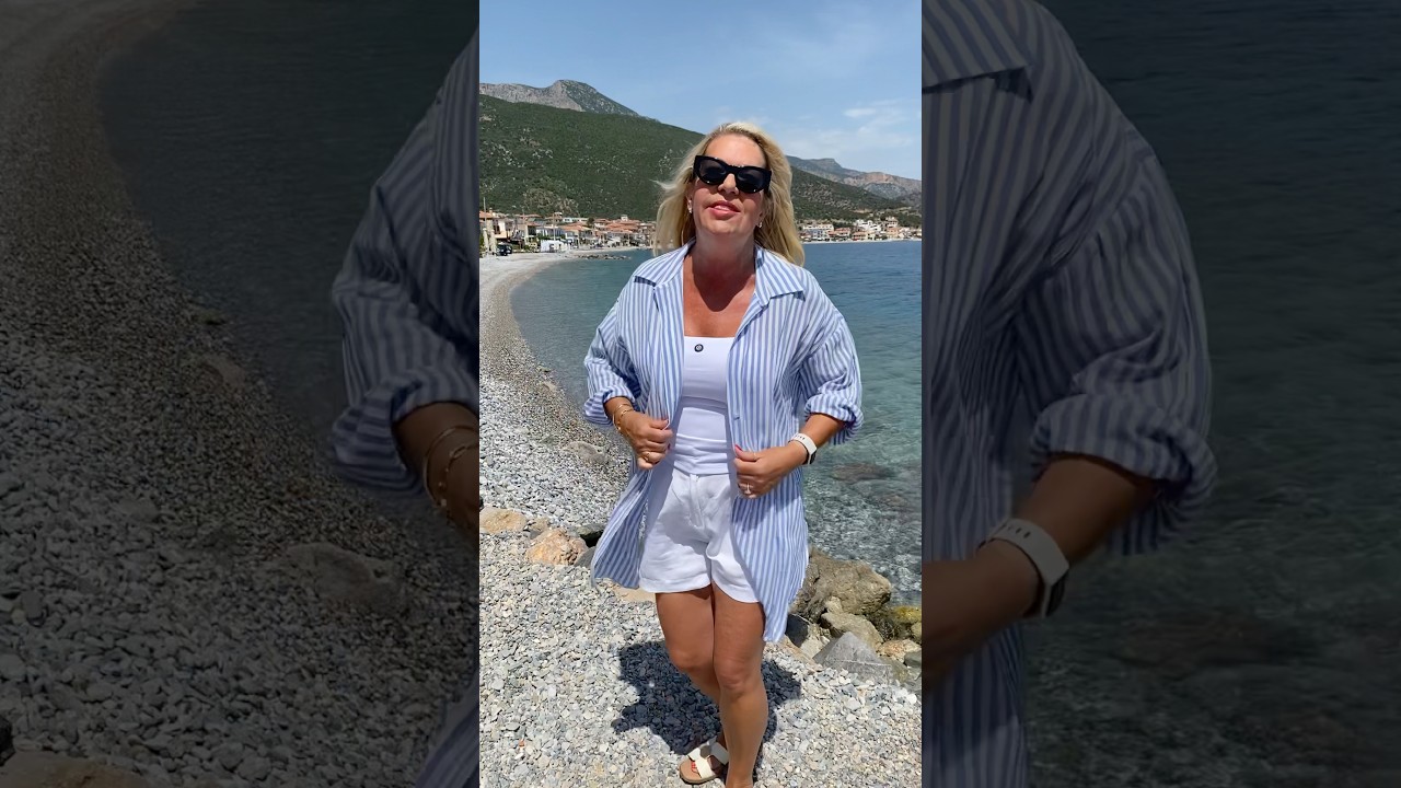 HOW TO WEAR BEACHWEAR WHEN YOU'RE OVER 50 | FASHION OVER 50