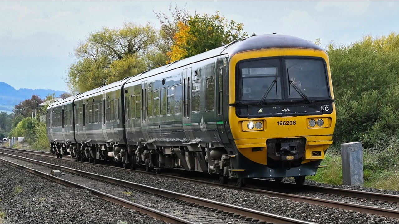 Great Western Railway, GWR, Class 166, 166203 #class166 #dmu #gwr # ...