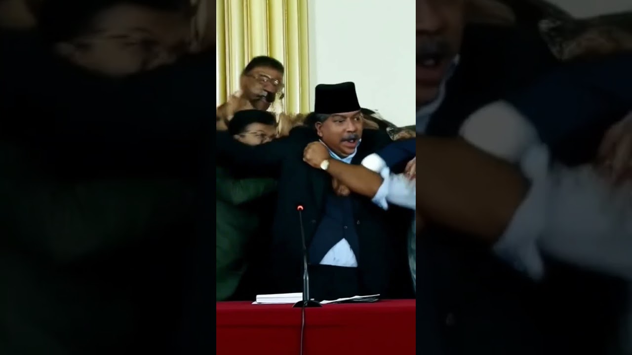 people attack on famous nepali politician 