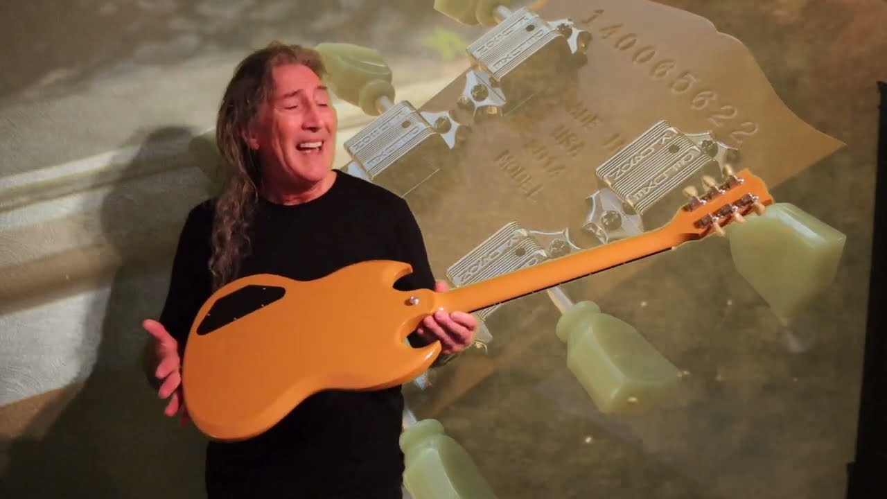 Gibson SG Special 2014 demo and review - YouTube
