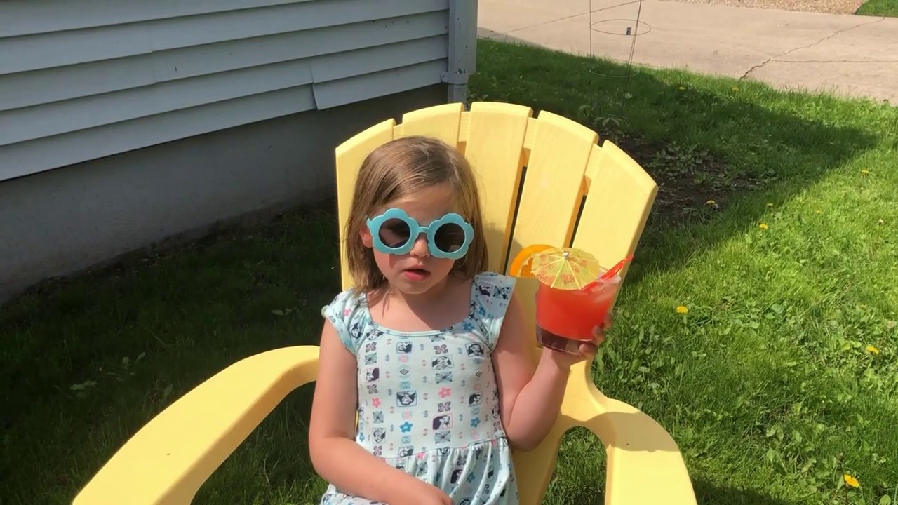 Episode 2: Tropical Kiddie-Cocktail