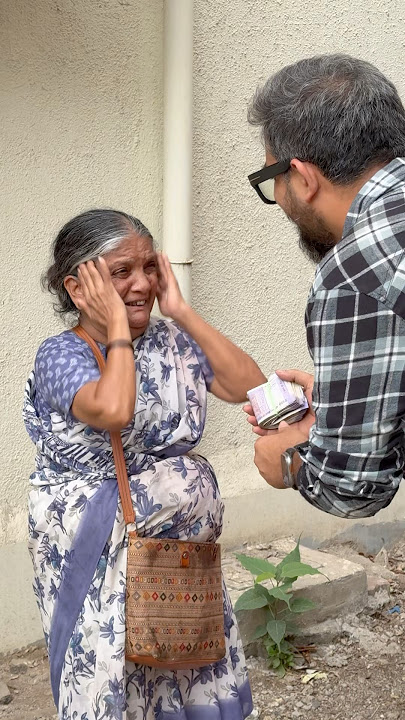Wait for her happiness💯☺️❤️ #humanity #shorts #shortvideo #hussainmansuri