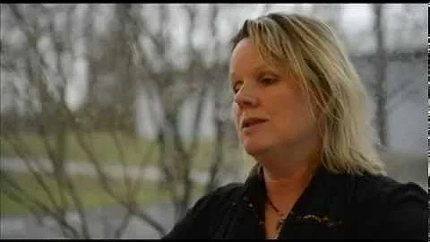 Jill Heinerth describes near death experience whil...