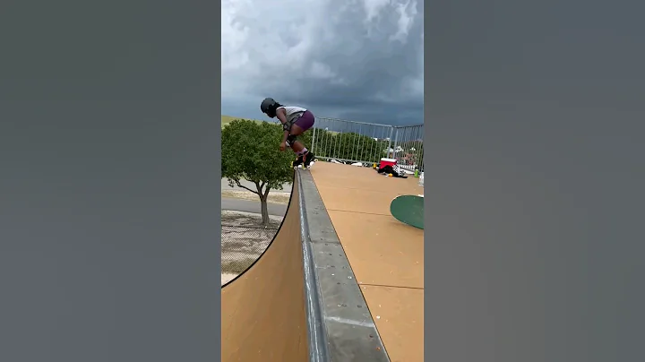 My very first drop in at Mount Trashmore 13ft vert ramp.#jump #sketting #funny 😂🤣🏂