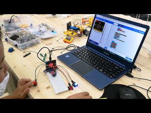 小学３年生がmicro:bitとブレッドボードを使って電子工作をやってみた
