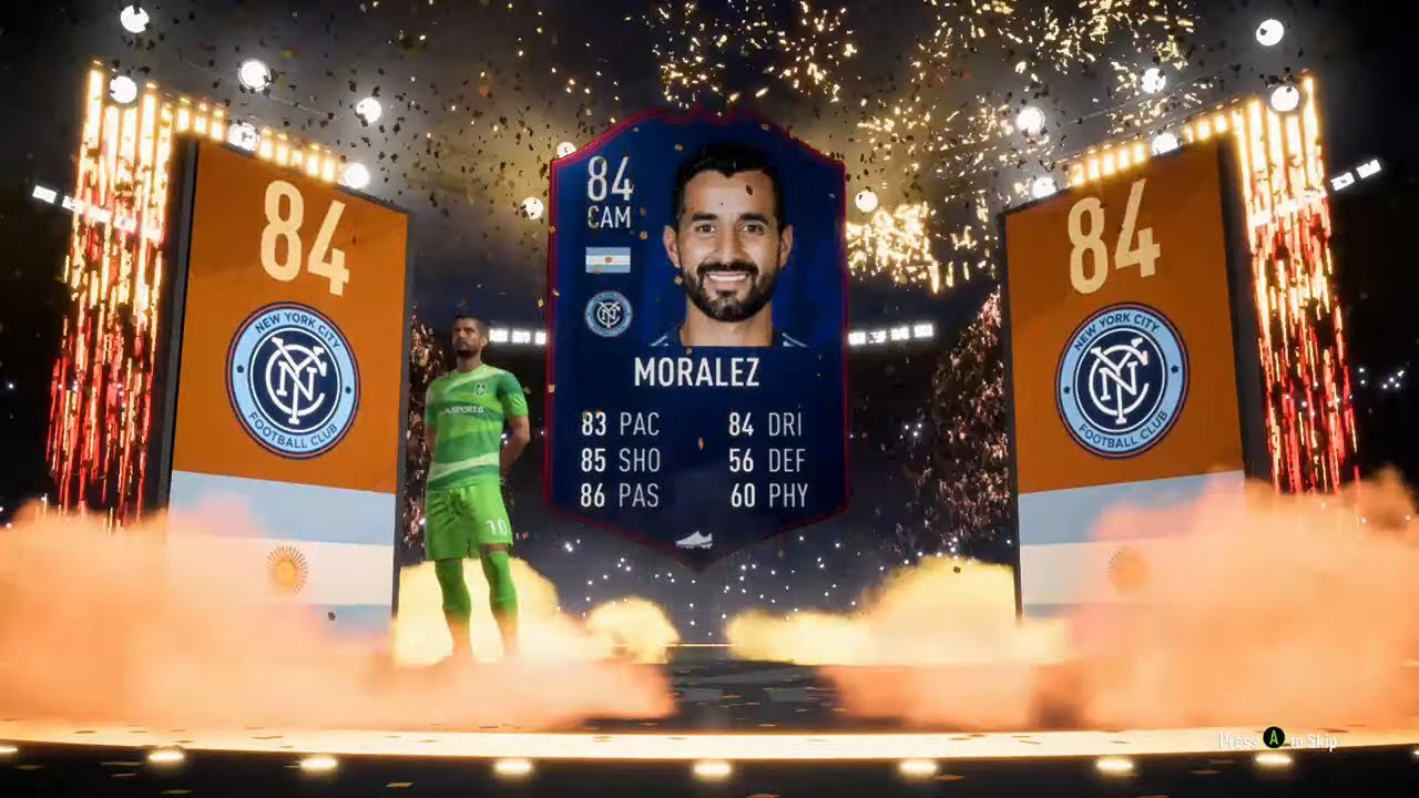 SHORTEST PLAYER ON ULTIMATE MAXI MORALEZ FIFA 19 SBC !!!!