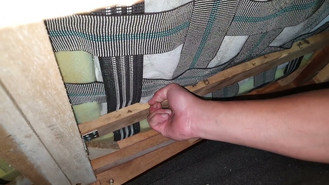 Sofa rosak kita baiki sehingga kelihatan baru dengan cara dan peralatan sederhana