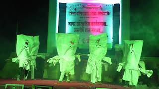 Sack dance of school gathering shantabai Dance performance