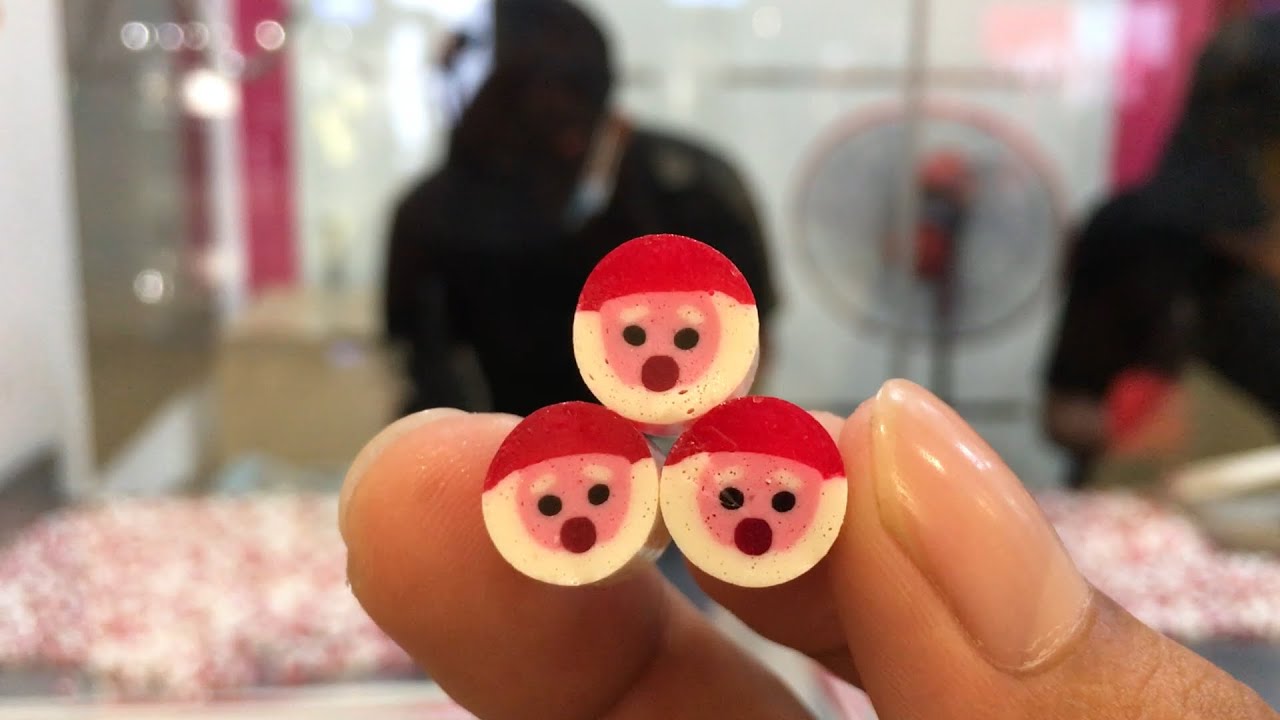 How to make SANTA CLAUS Sticky Candy