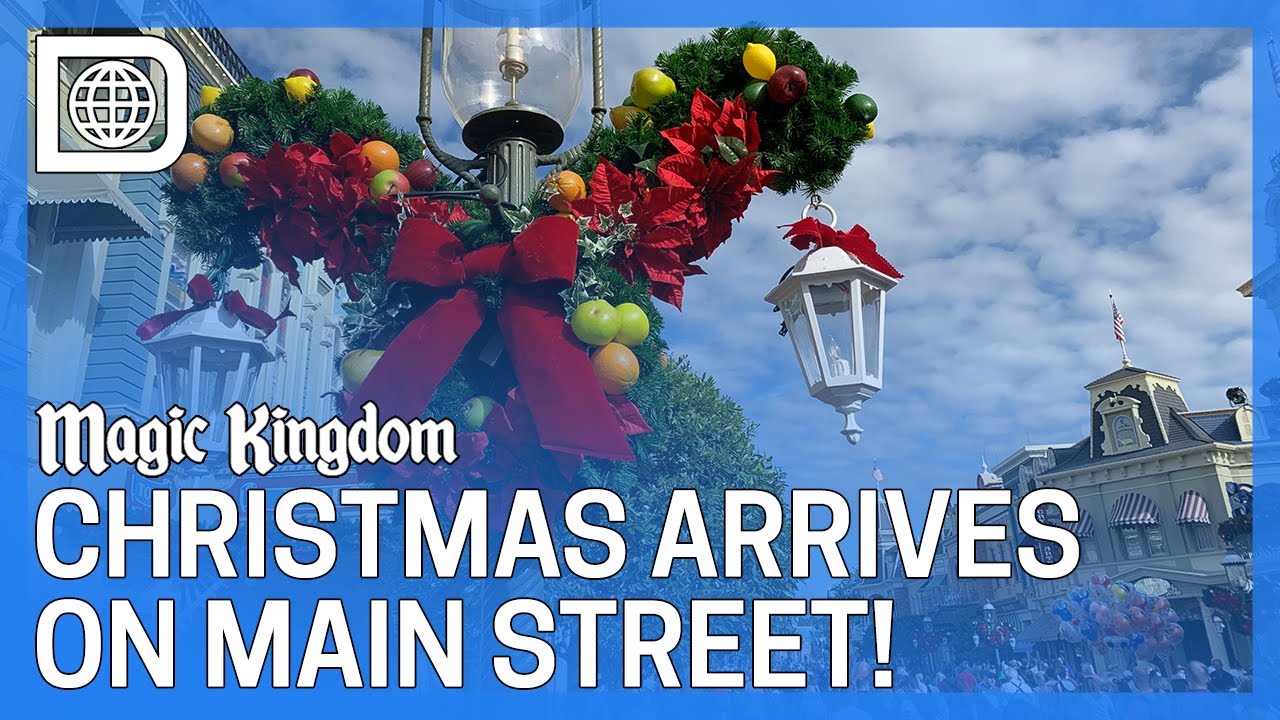 Main Street USA Christmas Decor - Magic Kingdom
