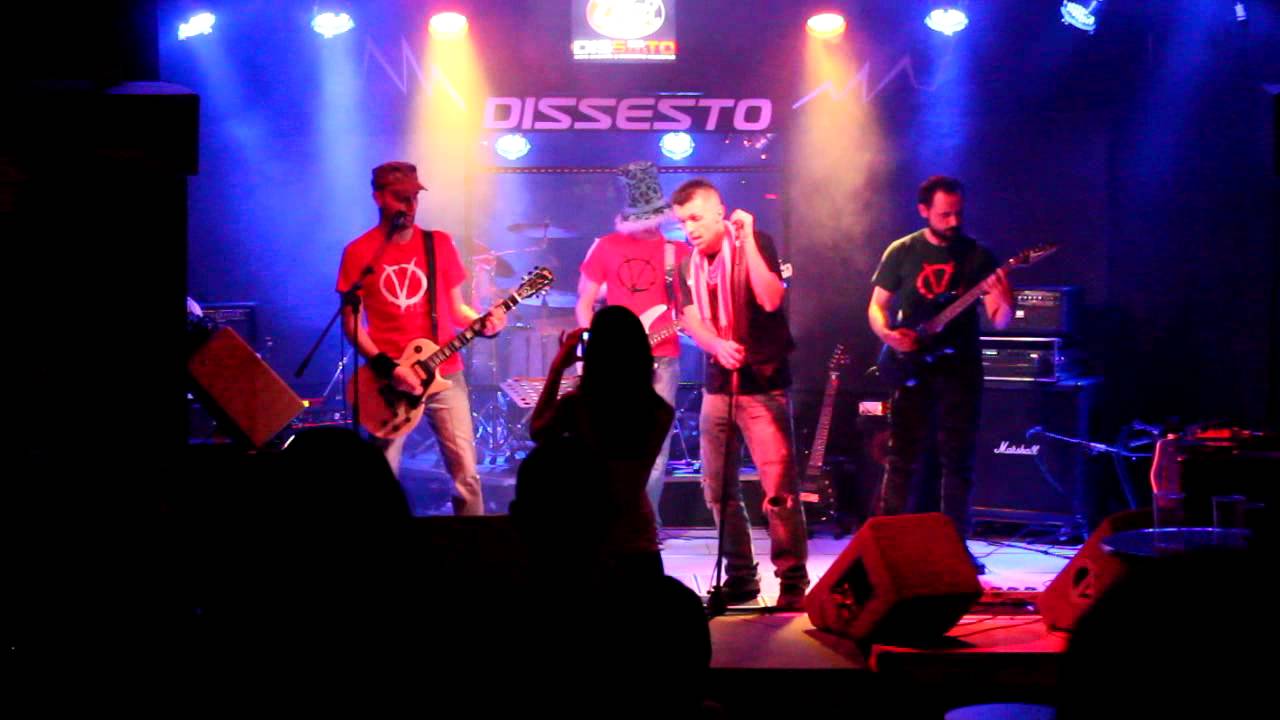 INSOMNIA  Ancora in piedi - live @ Dissesto Musicale Dissabato